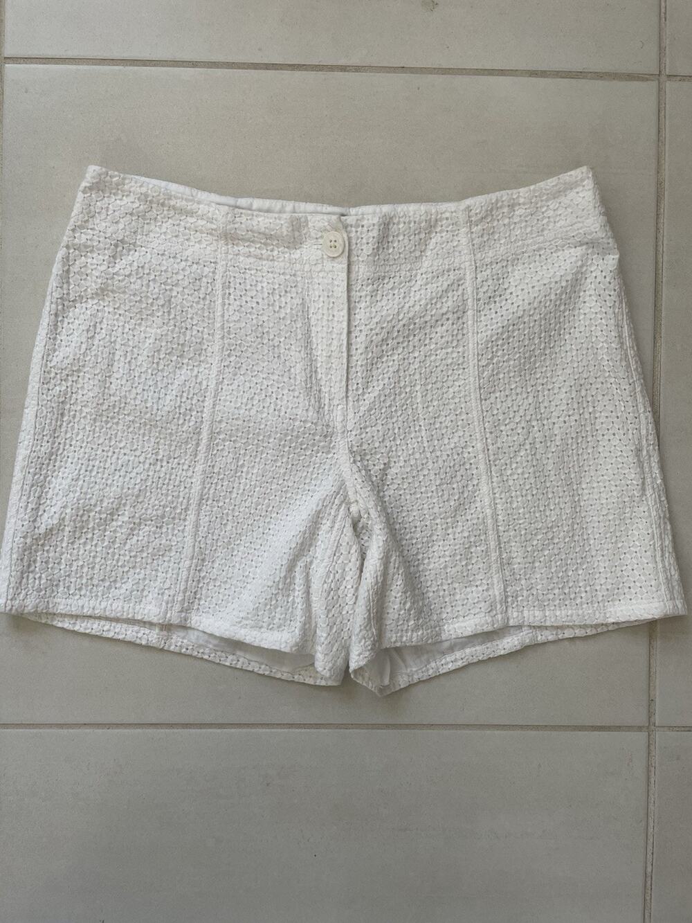 Tommy Bahama Shorts Mid Rise Textured